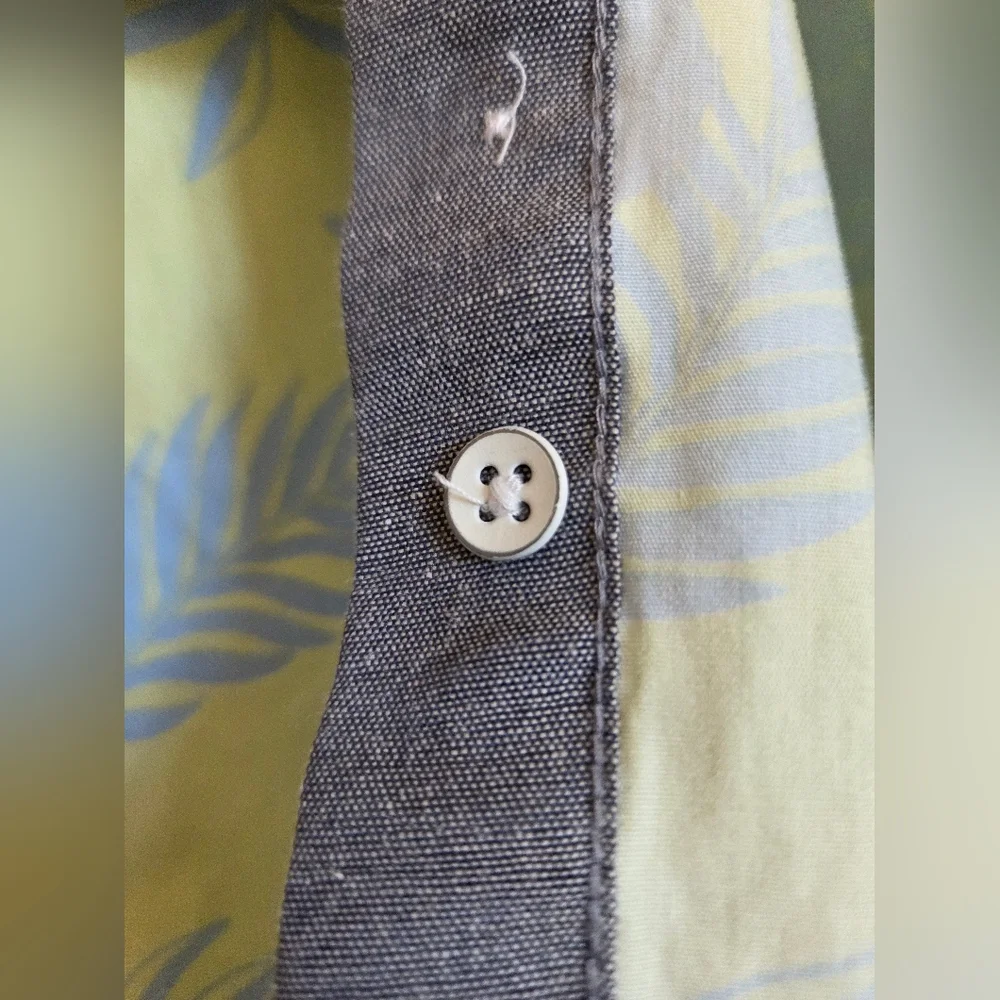 Free Planet Hawaiian Light Green and Blue Leaf Print Shirt - Picture 4 of 6